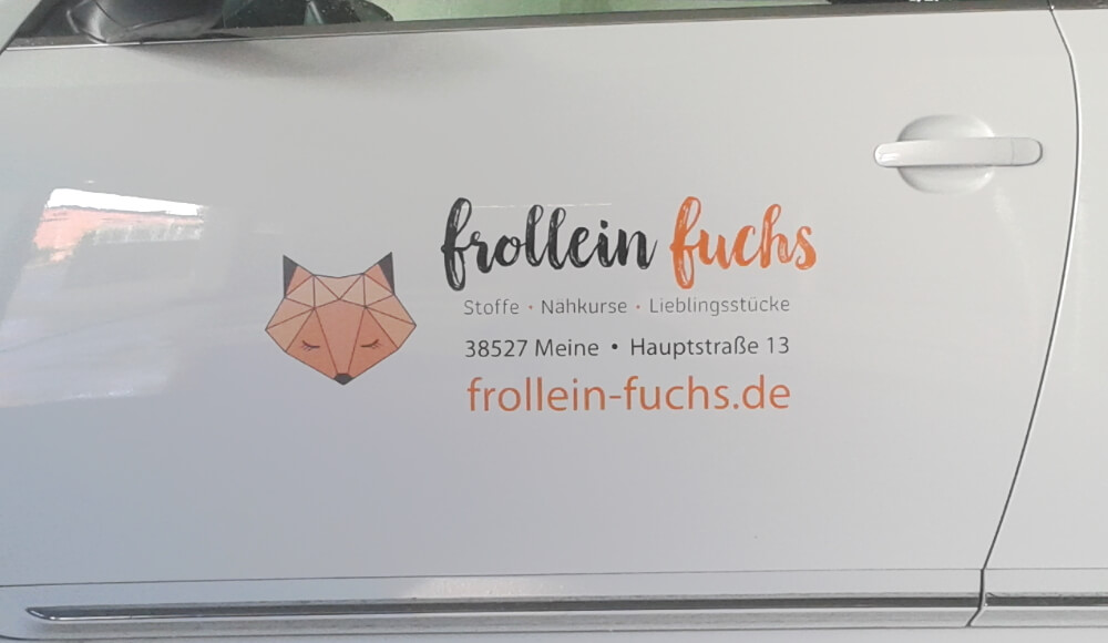 Fahrzeugbeschriftung Autotür